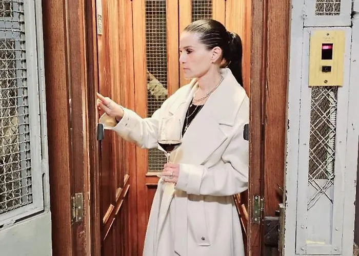 Отель Stoa Boutique