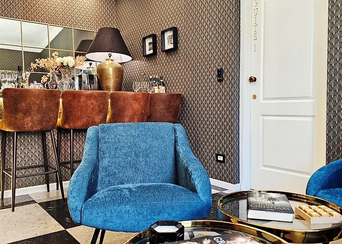 Отель Stoa Boutique