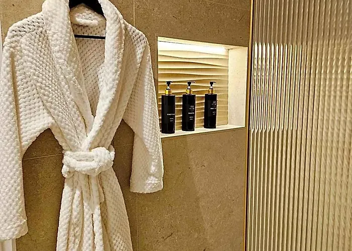Отель Stoa Boutique