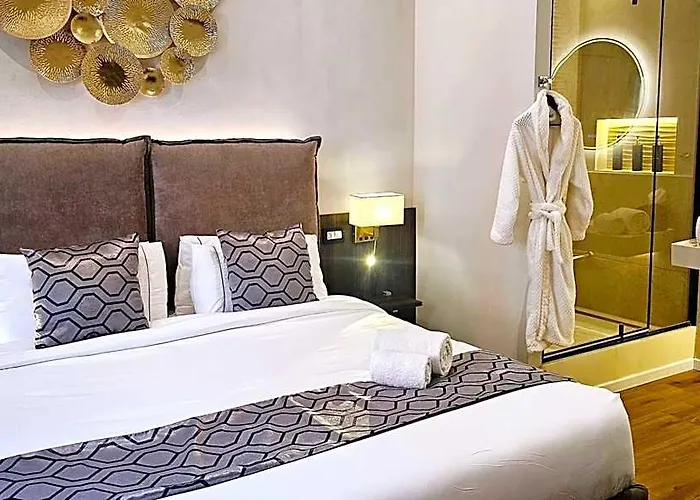 Stoa Boutique Отель *