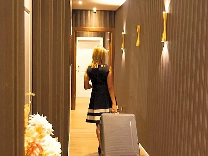 Stoa Boutique * Рим